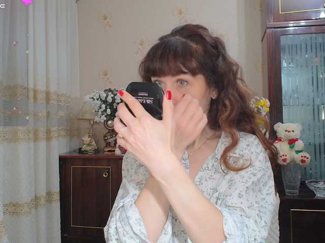 Caroliiine live cam