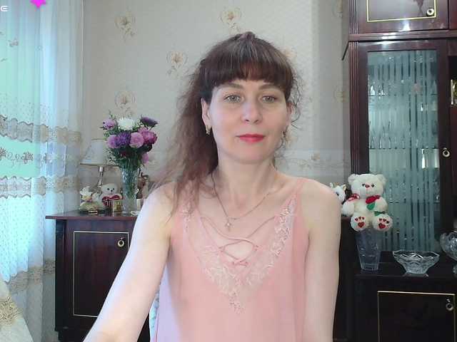 caroliiine live cam on BongaCams