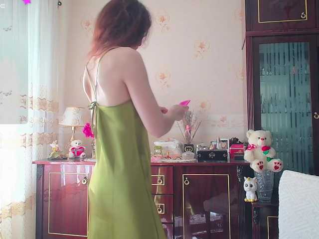 caroliiine cam belle