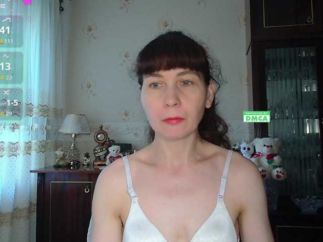 caroliiine live cam on BongaCams