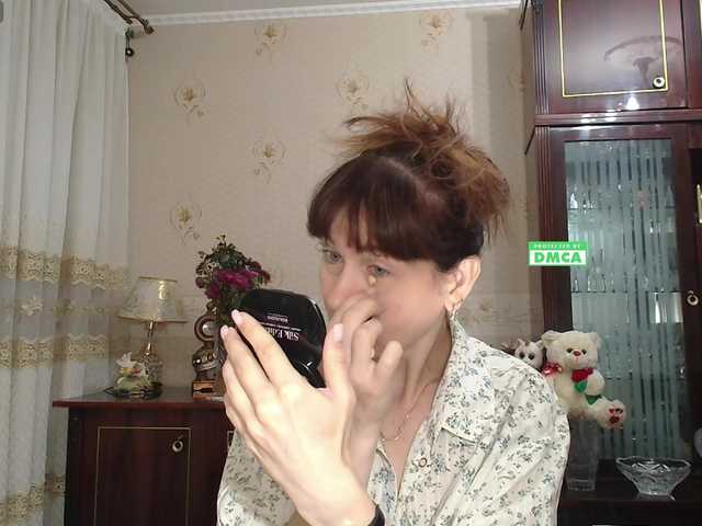 caroliiine live cam on BongaCams