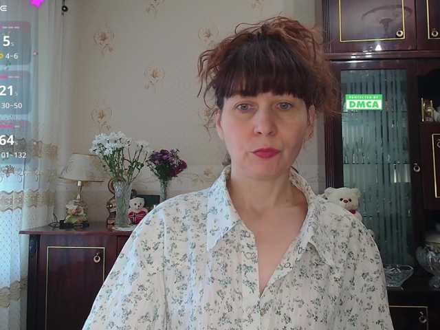 caroliiine live cam on BongaCams