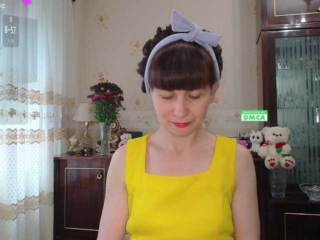 caroliiine live cam on BongaCams