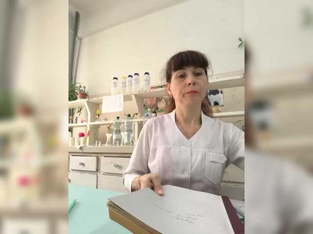 caroliiine live cam on BongaCams