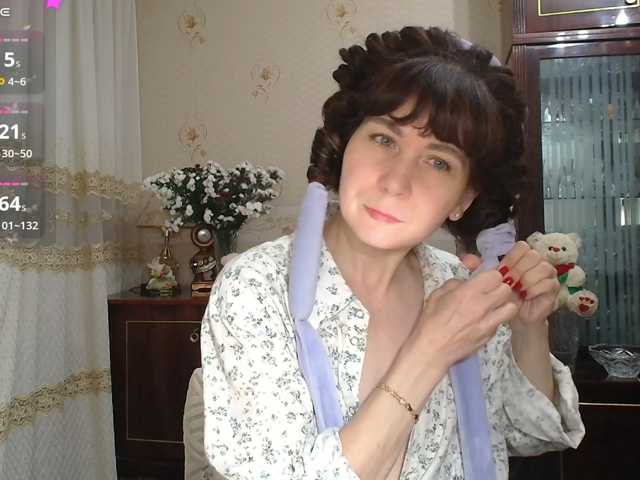 Caroliiine live cam