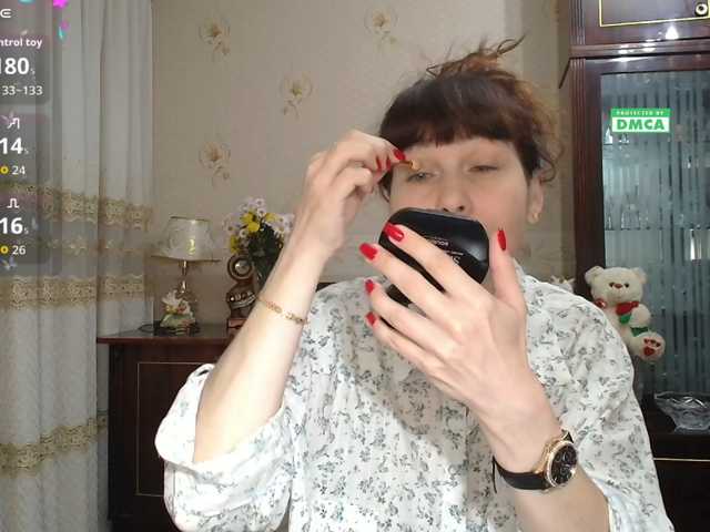 caroliiine live cam on BongaCams