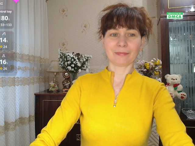 caroliiine live cam on BongaCams