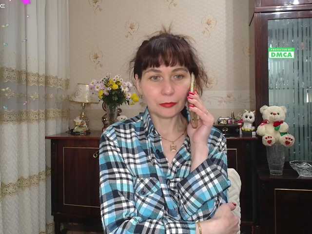 caroliiine live cam on BongaCams