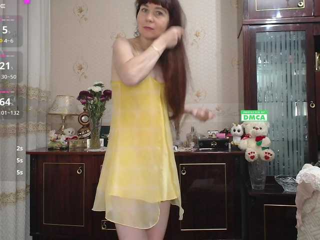 caroliiine live cam
