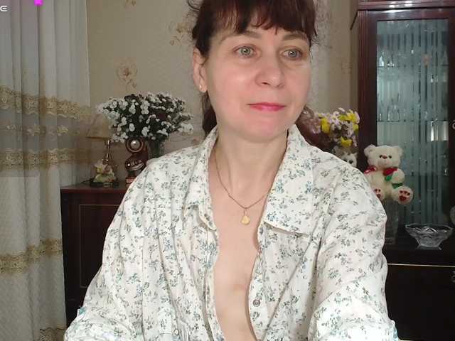 caroliiine live cam on BongaCams