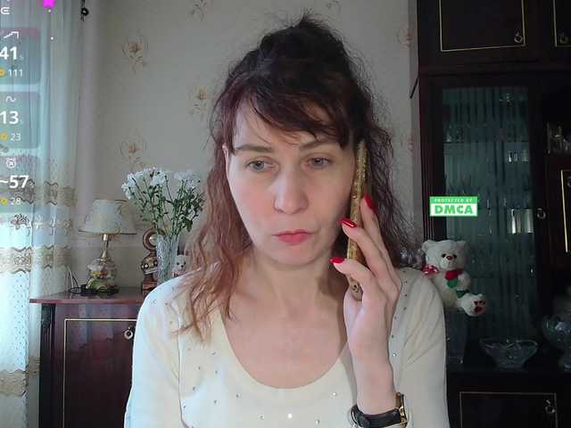 caroliiine — live female cam