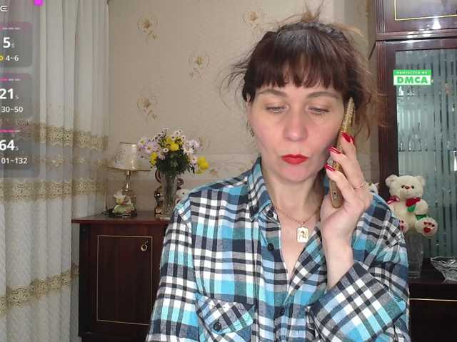 caroliiine, live now on BongaCams