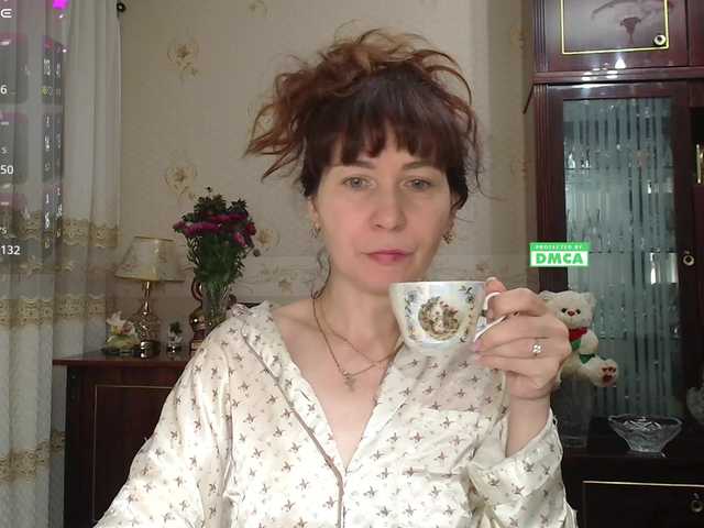 caroliiine live cam