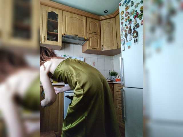 caroliiine live cam on BongaCams
