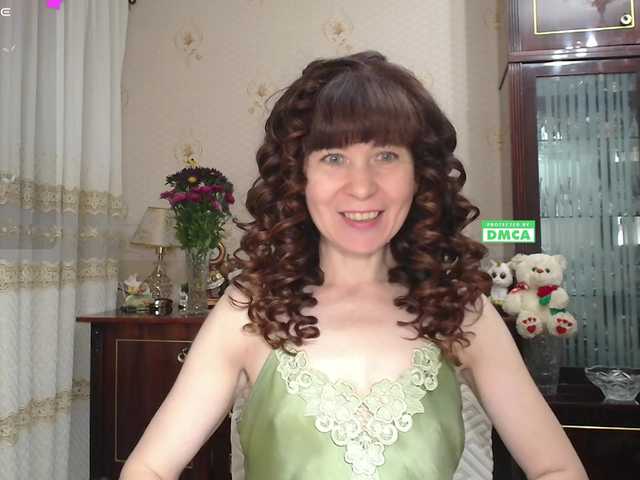 caroliiine live cam on BongaCams