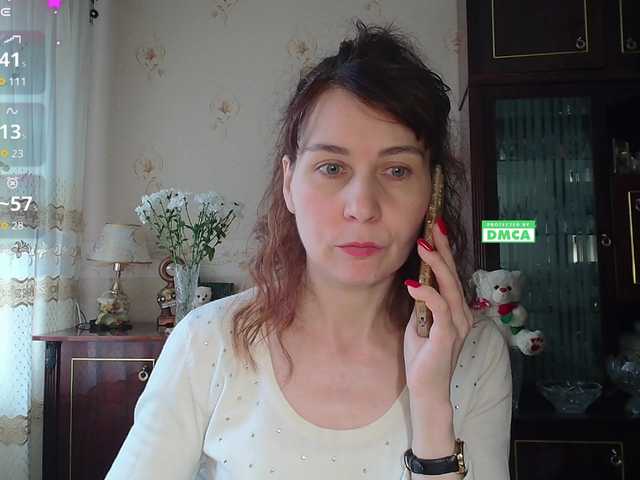 caroliiine — live female cam