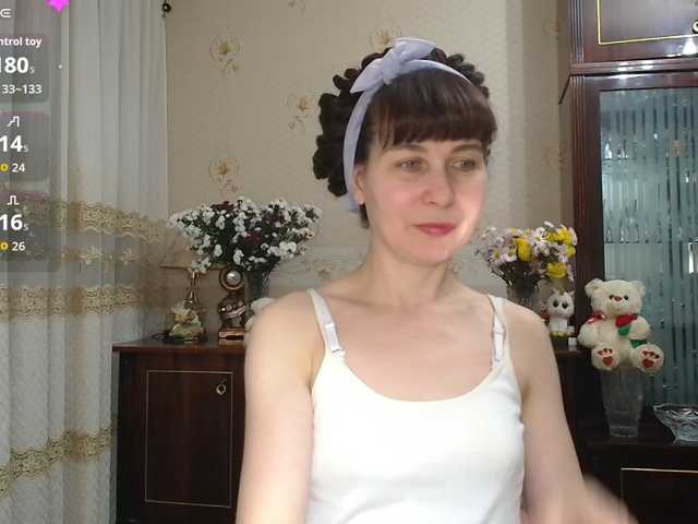 Caroliiine live cam