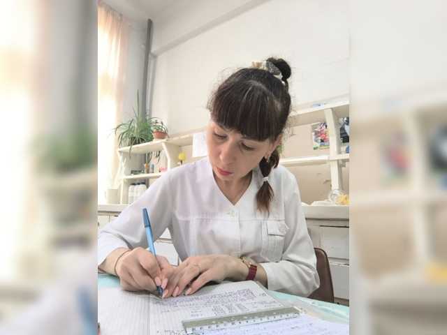 caroliiine live cam on BongaCams