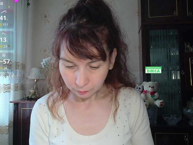 caroliiine — live female cam