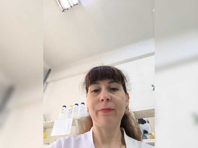 caroliiine live cam on BongaCams