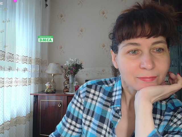 caroliiine live cam on BongaCams