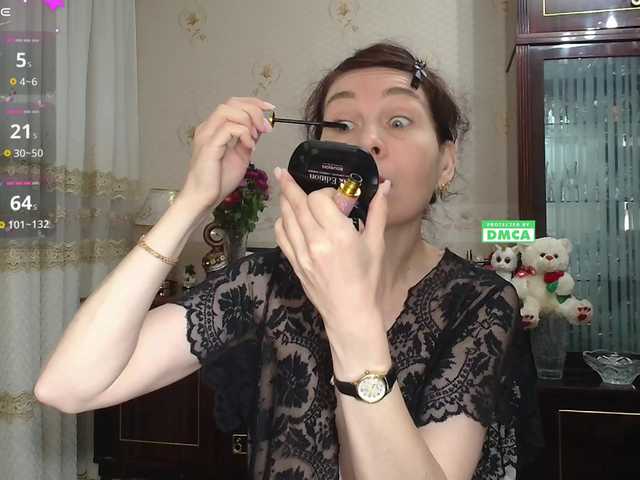 caroliiine live cam