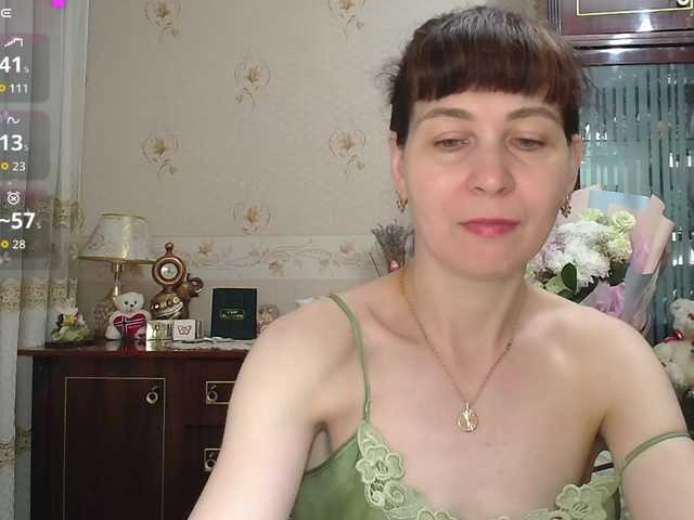 caroliiine live cam on BongaCams