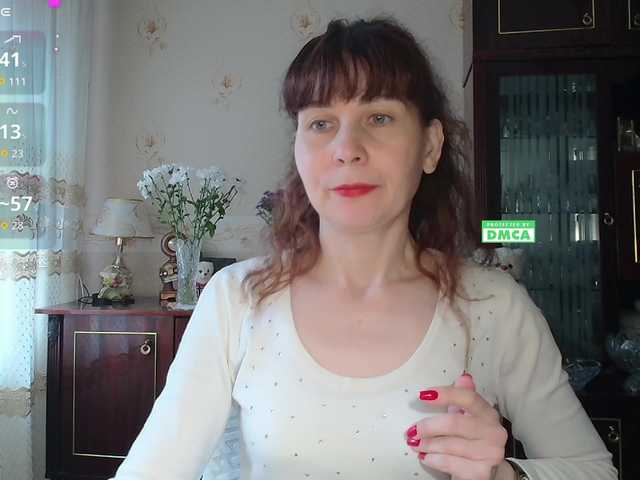 caroliiine — live female cam