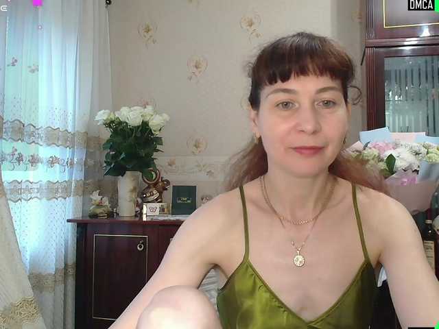 Live трансляция caroliiine - Runet.cam