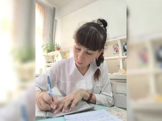 caroliiine live cam on BongaCams
