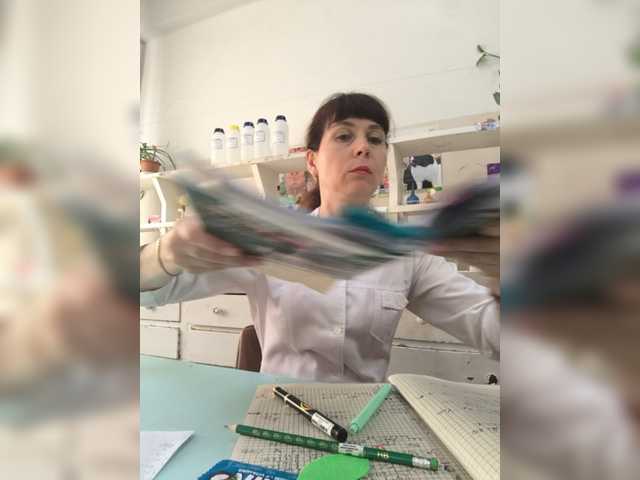 caroliiine live cam on BongaCams