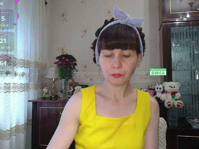 caroliiine live cam on BongaCams