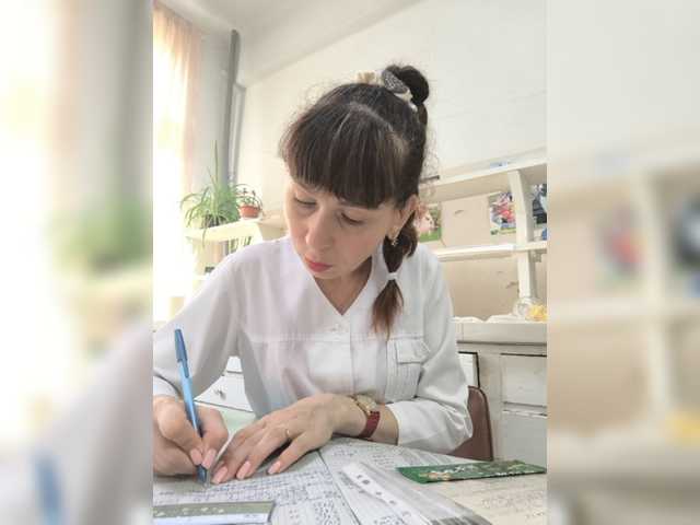 caroliiine live sex