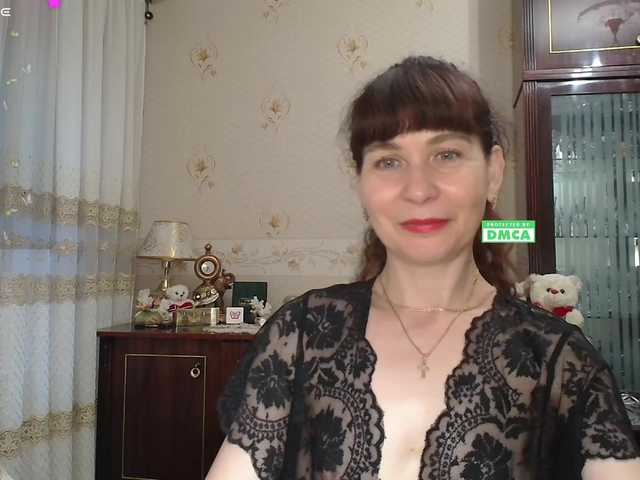 caroliiine live cam on BongaCams