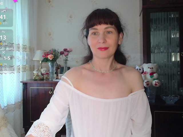 caroliiine live cam on BongaCams