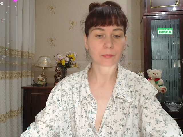caroliiine live cam on BongaCams