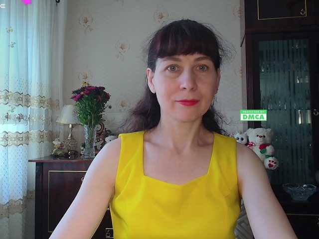 caroliiine live cam on BongaCams