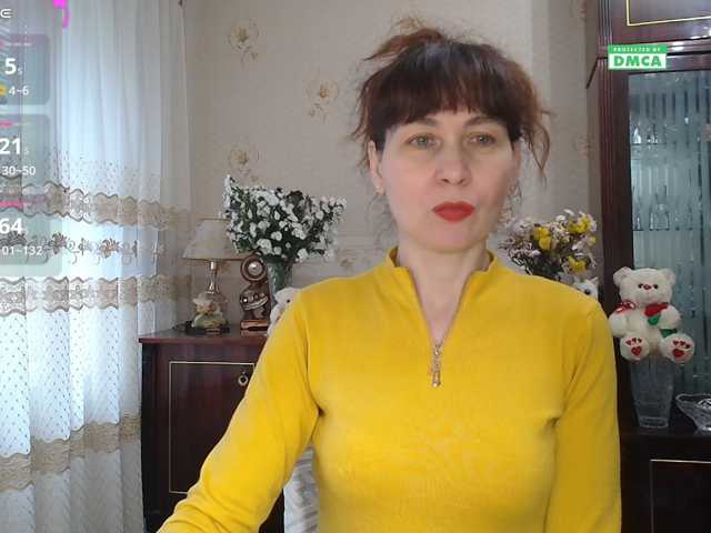 caroliiine live cam on BongaCams