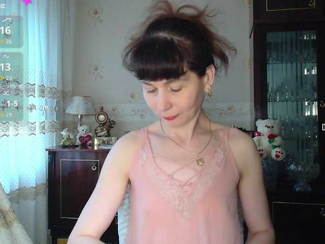 caroliiine live cam on BongaCams