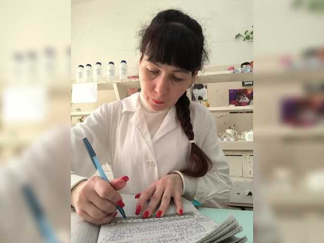 caroliiine's BongaCams show and profile