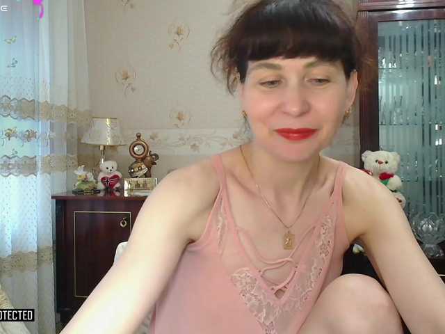 caroliiine live cam on BongaCams