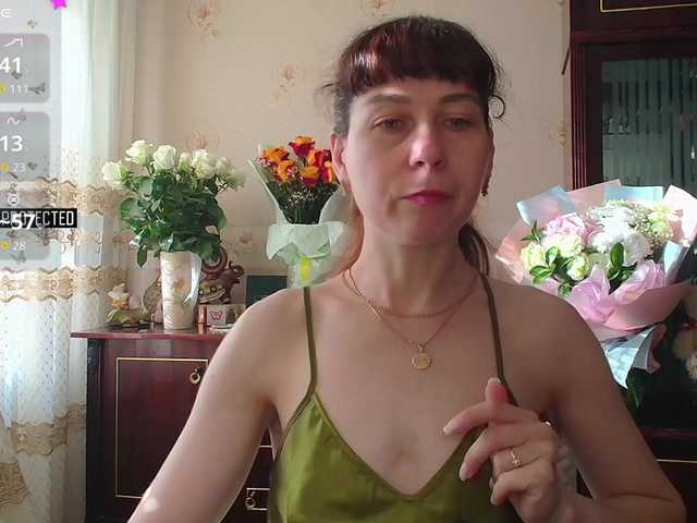caroliiine live cam on BongaCams