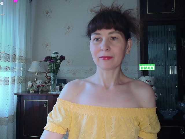 caroliiine live cam on BongaCams