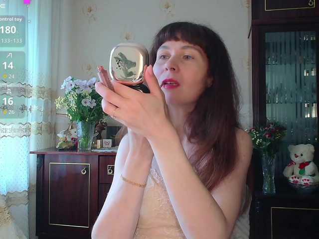 caroliiine live webcam show