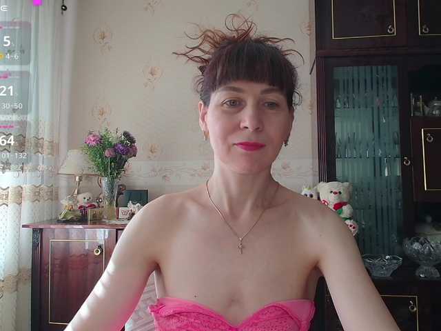 caroliiine live cam on BongaCams