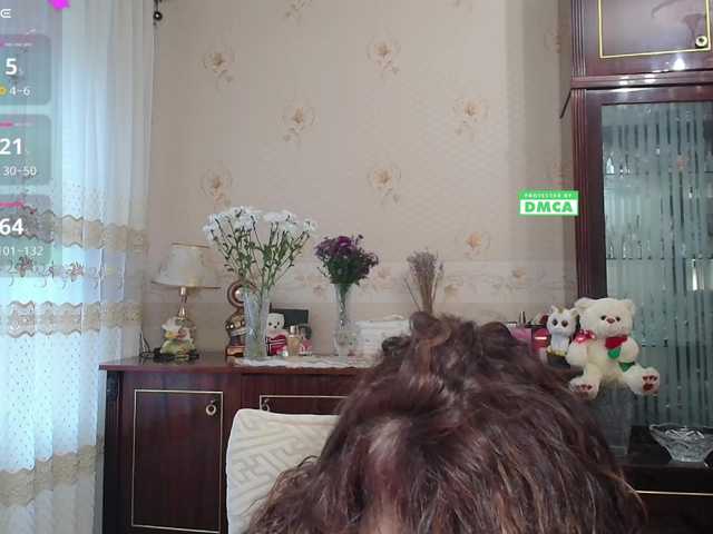caroliiine live cam