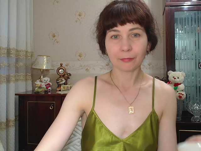 caroliiine live cam on BongaCams