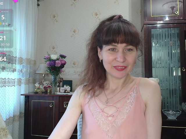 caroliiine live cam on BongaCams