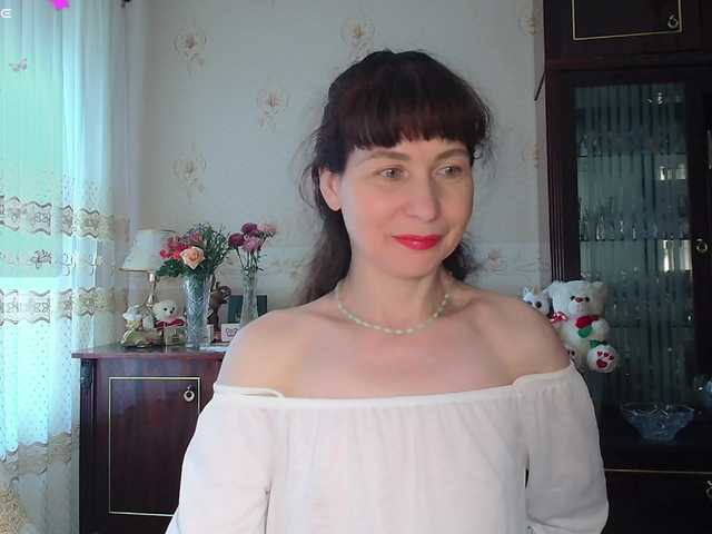 caroliiine live cam on BongaCams