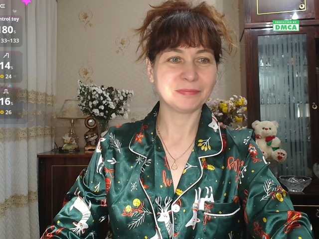 caroliiine live cam on BongaCams